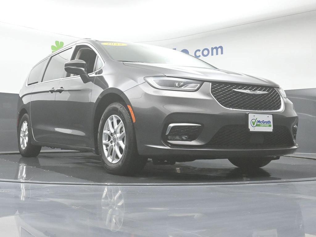 2022 Chrysler Pacifica Vehicle Photo in Cedar Rapids, IA 52402