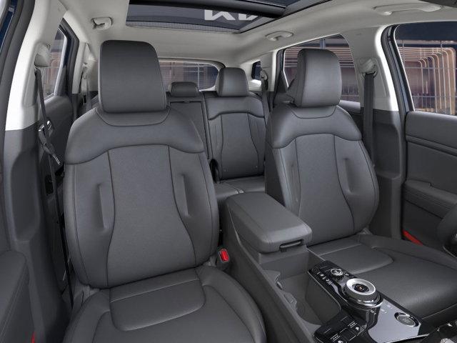 2025 Kia Sportage Hybrid Vehicle Photo in Westbrook, ME 04092