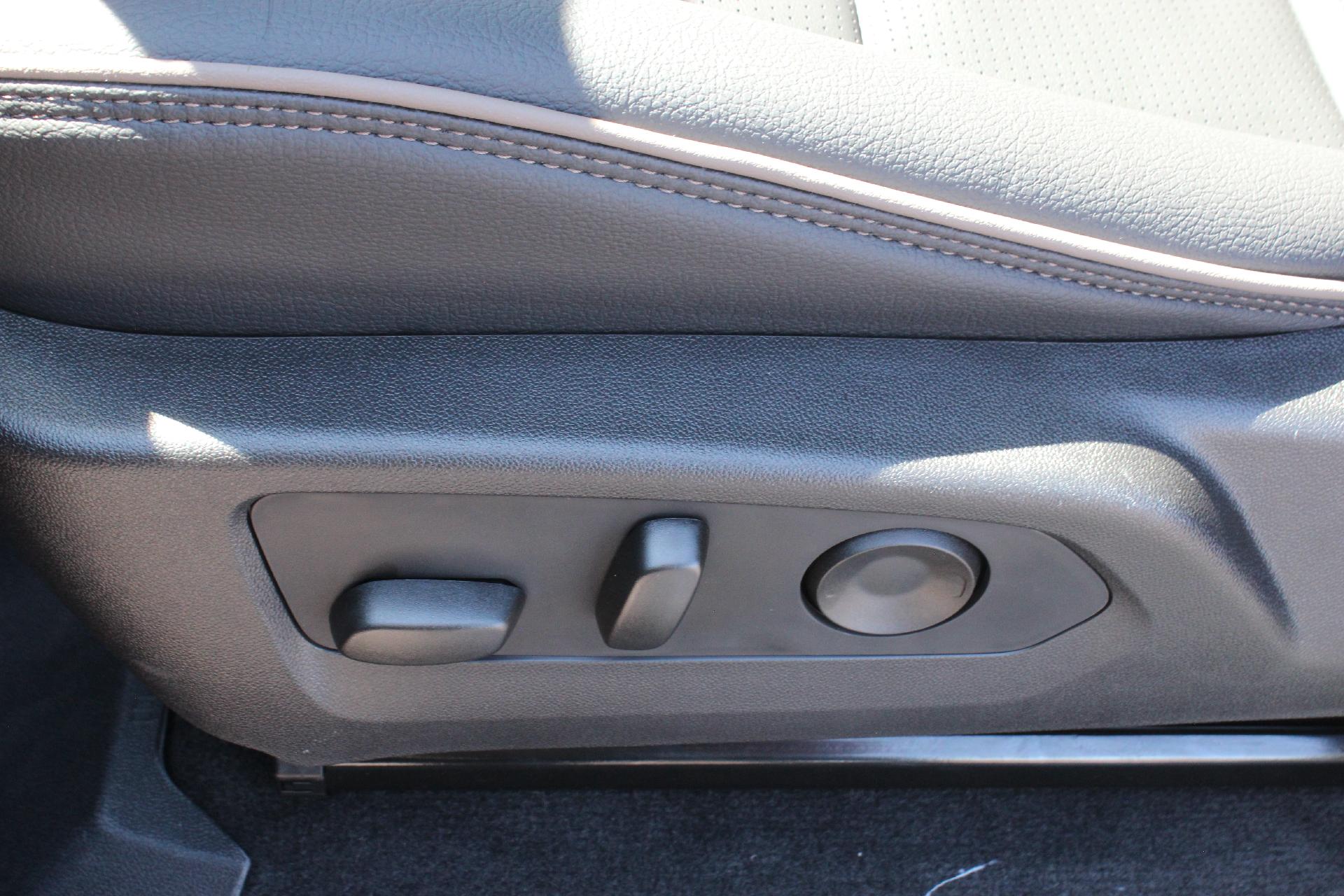 2026 GMC Canyon Vehicle Photo in AURORA, CO 80012-4011