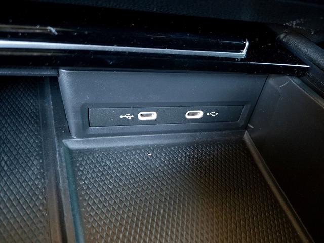 2024 Volkswagen Atlas Cross Sport Vehicle Photo in Weatherford, TX 76087