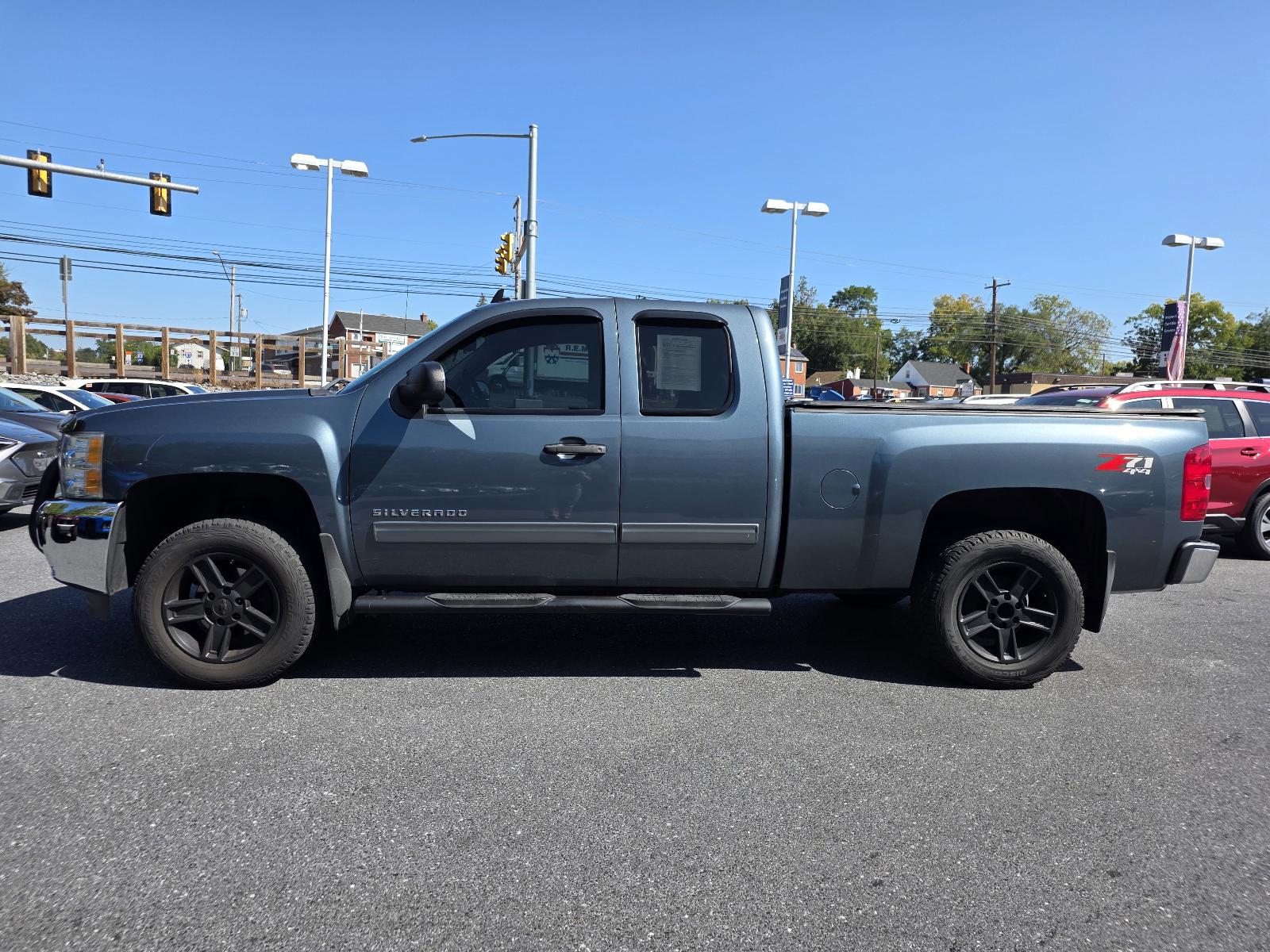 2013 Chevrolet Silverado 1500 Vehicle Photo in Harrisburg, PA 17111