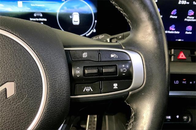 2023 Kia Sportage Vehicle Photo in Lees Summit, MO 64086