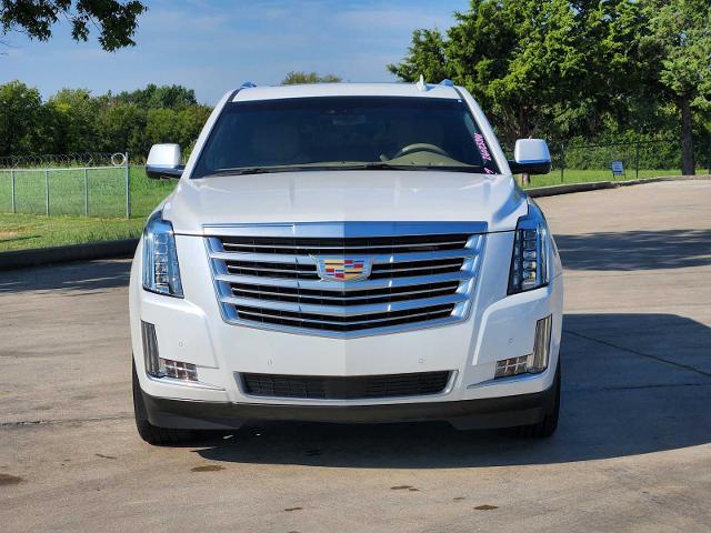 2018 Cadillac Escalade Vehicle Photo in DENTON, TX 76210-9321