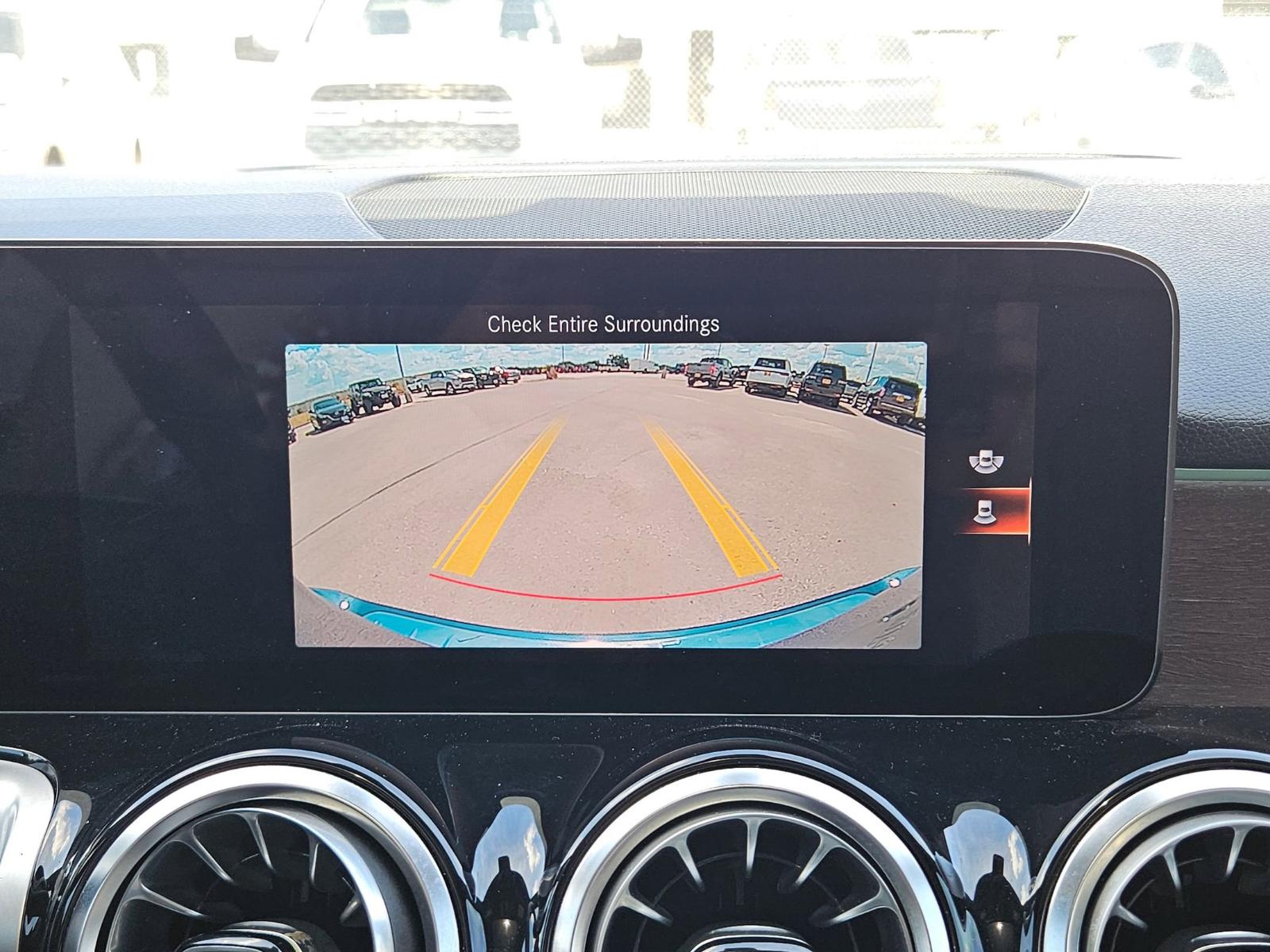 2022 Mercedes-Benz GLB Vehicle Photo in Seguin, TX 78155