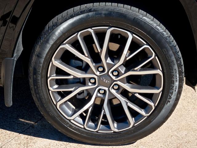 2024 Jeep Grand Cherokee L Vehicle Photo in Weatherford, TX 76087