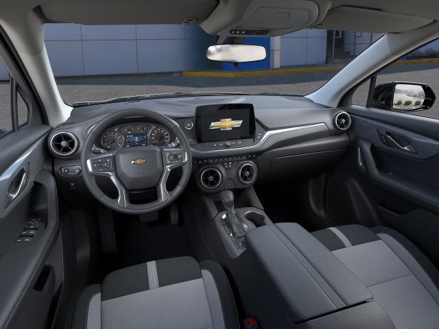 2025 Chevrolet Blazer Vehicle Photo in KANSAS CITY, MO 64114-4502