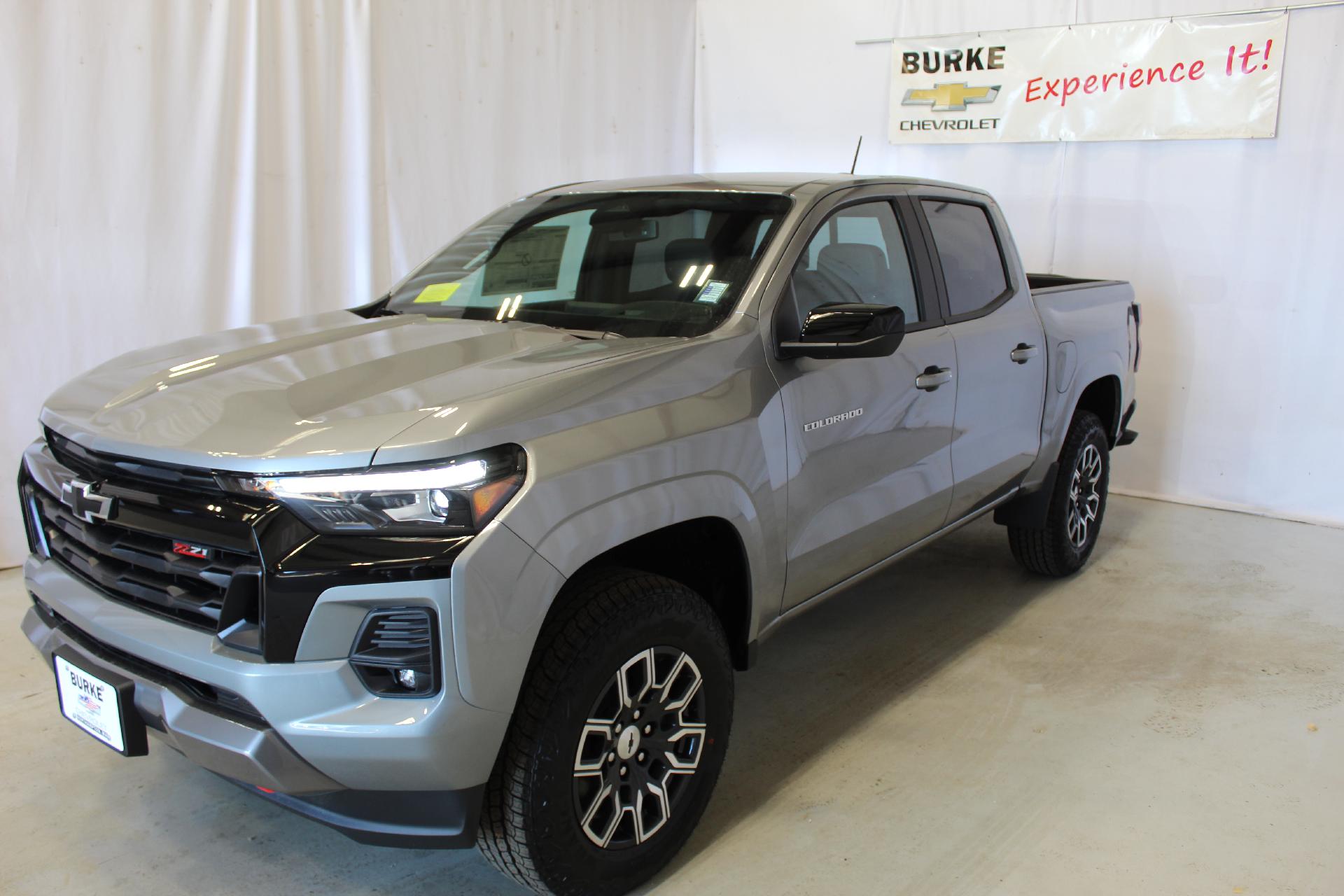 2026 Chevrolet Colorado Vehicle Photo in NORTHAMPTON, MA 01060-1120