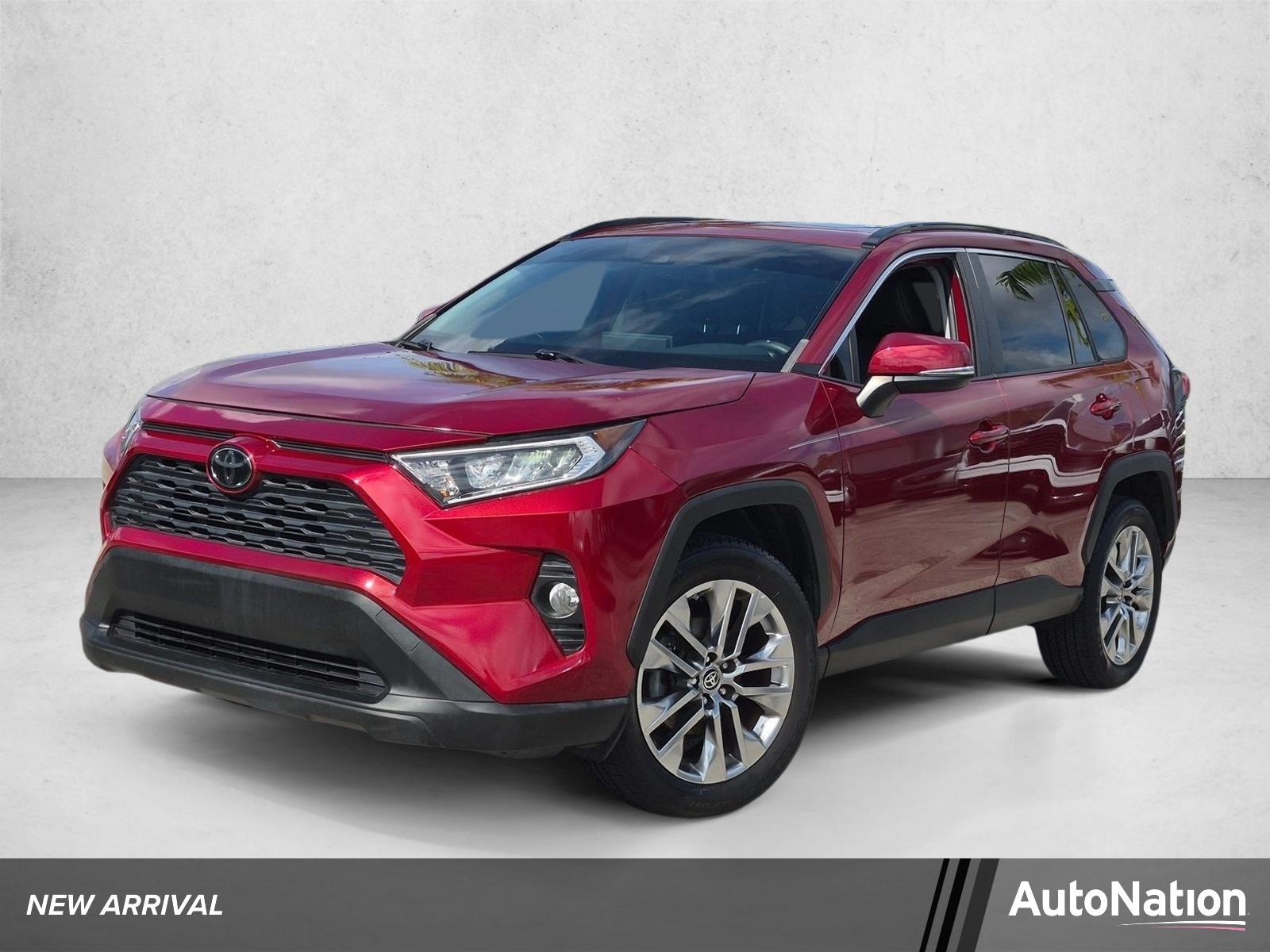 2019 Toyota RAV4 Vehicle Photo in Miami, FL 33015