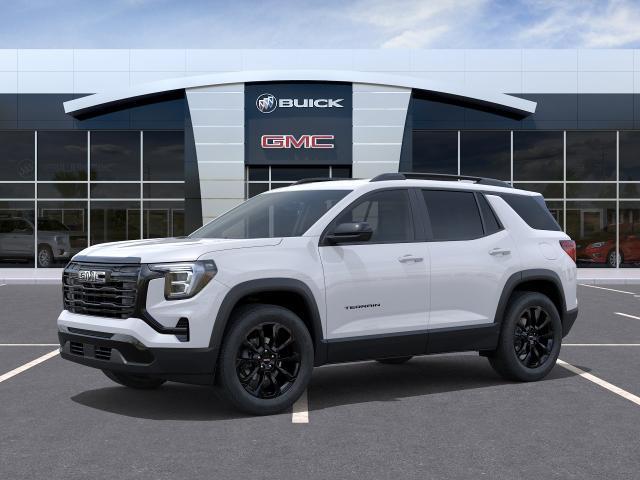 2027 GMC Terrain photo 2 of 32