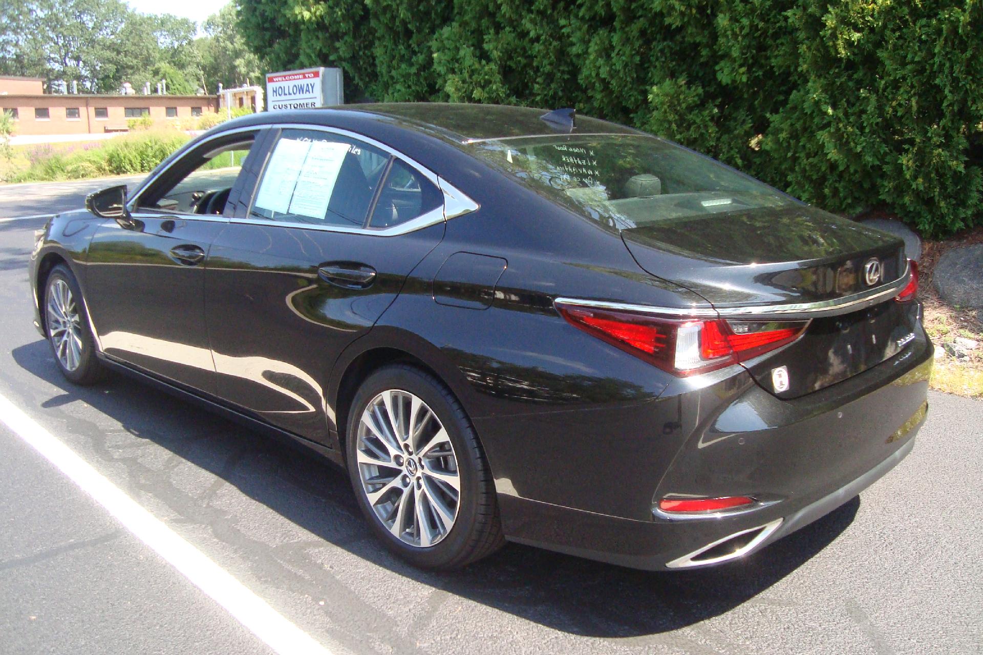 2020 Lexus ES 350 Vehicle Photo in PORTSMOUTH, NH 03801-4196