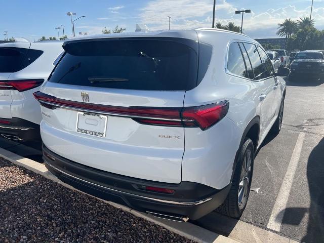 2025 Buick Enclave Vehicle Photo in GILBERT, AZ 85297-0402