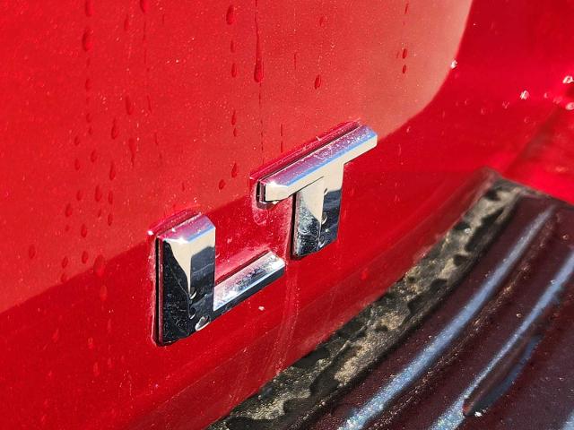 2025 Chevrolet Tahoe Vehicle Photo in DENTON, TX 76210-9321