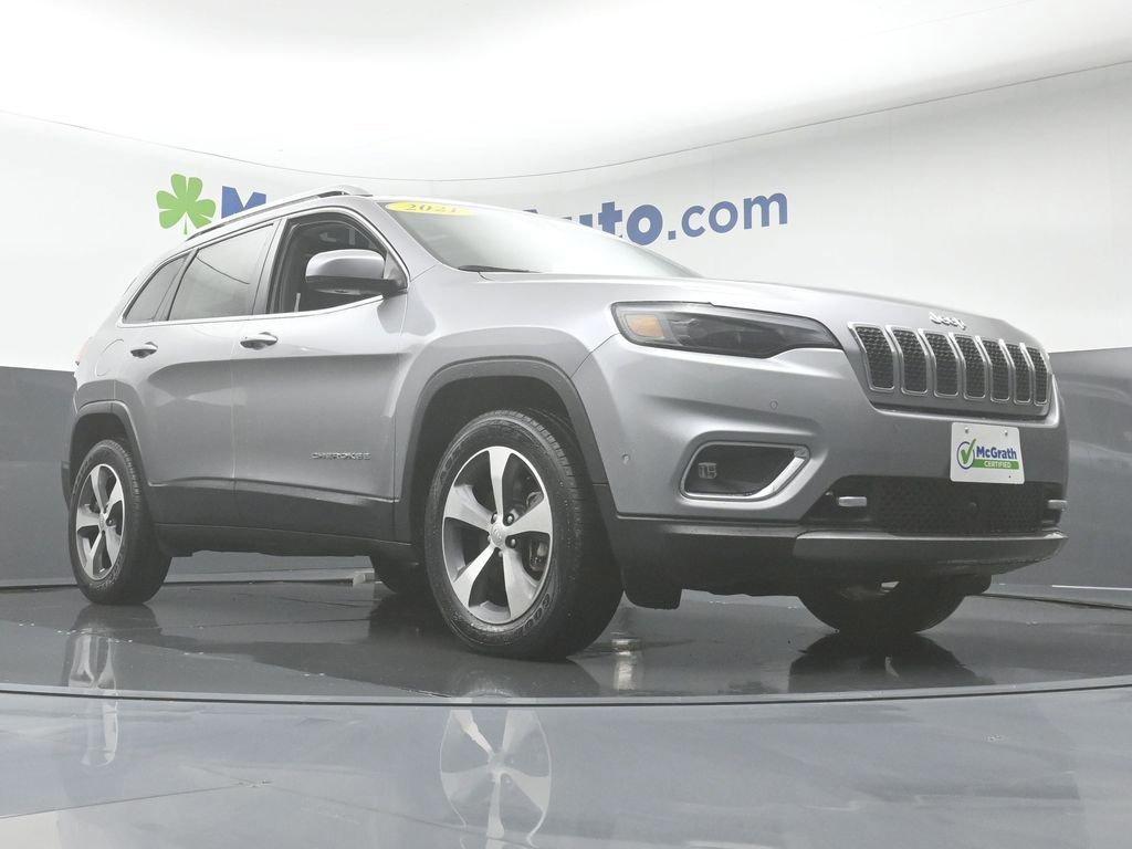 2021 Jeep Cherokee Vehicle Photo in Cedar Rapids, IA 52402
