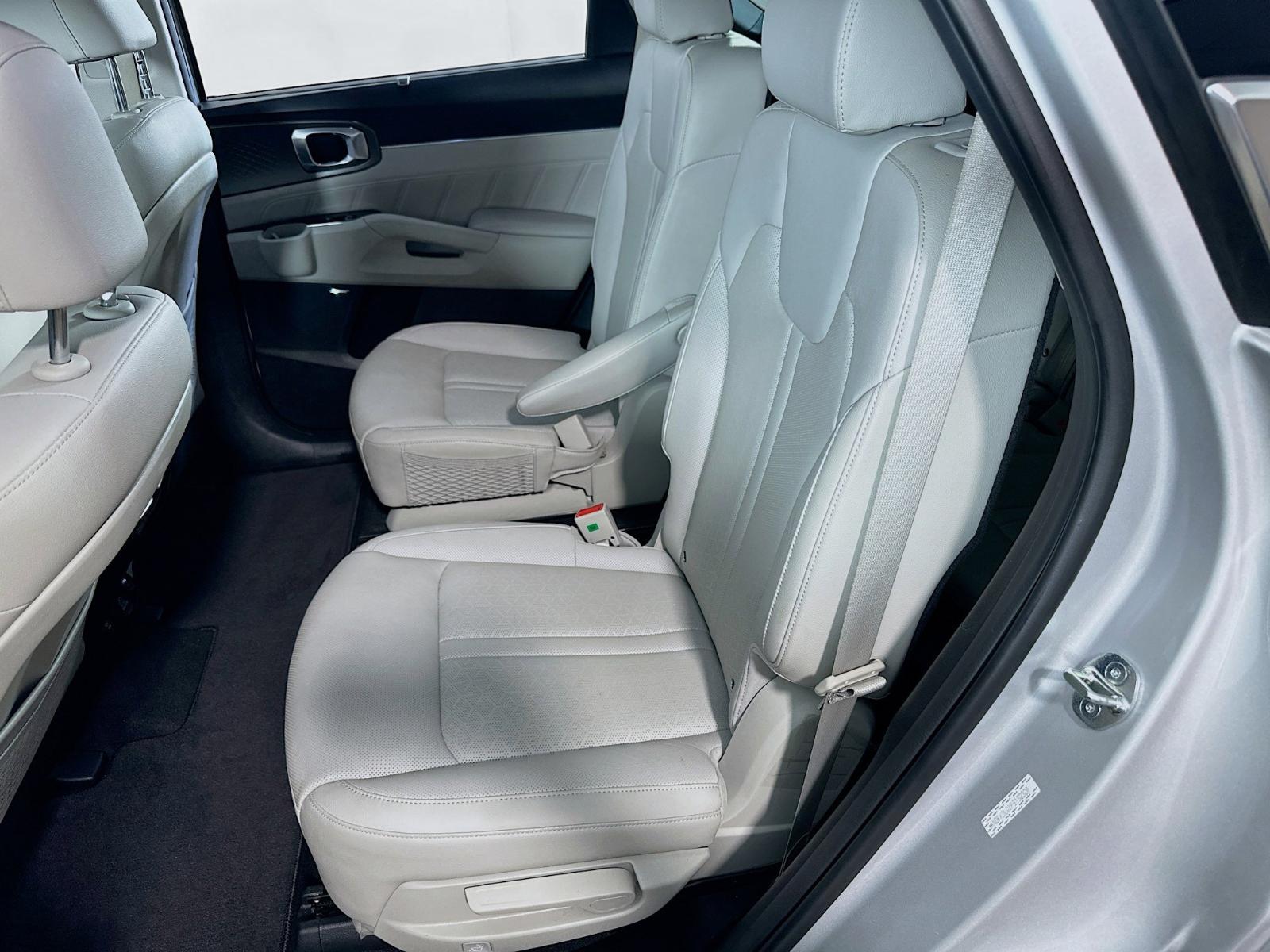 2023 Kia Sorento Hybrid Vehicle Photo in Langhorne, PA 19047