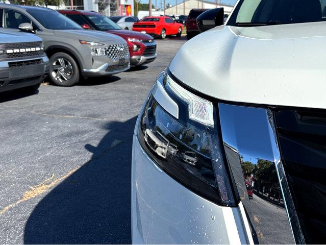 2024 Nissan Pathfinder Vehicle Photo in Savannah, GA 31419
