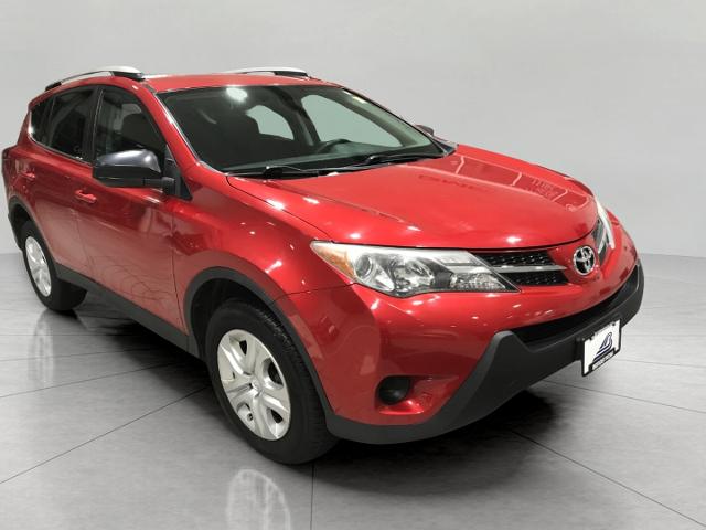 2015 Toyota RAV4 Vehicle Photo in GREEN BAY, WI 54303-3330