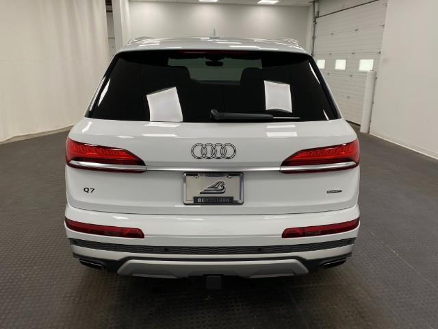2025 Audi Q7 Vehicle Photo in Appleton, WI 54913