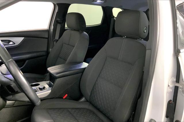 2020 Chevrolet Blazer Vehicle Photo in Lees Summit, MO 64086