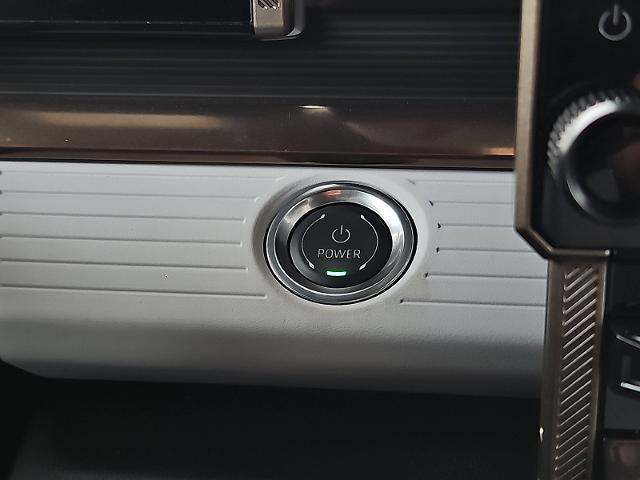 2025 GMC HUMMER EV SUV Vehicle Photo in TREVOSE, PA 19053-4984