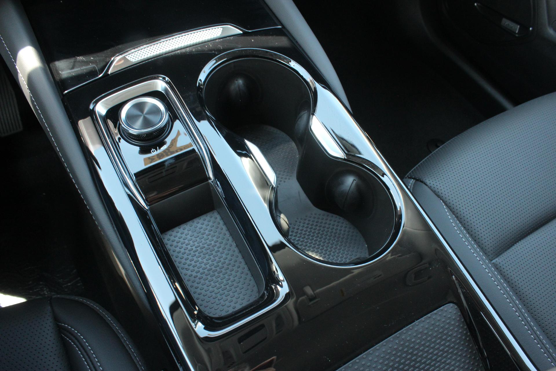 2025 Buick Envision Vehicle Photo in AURORA, CO 80012-4011