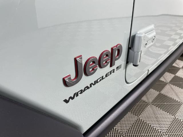 2024 Jeep Wrangler Vehicle Photo in GILBERT, AZ 85297-0402