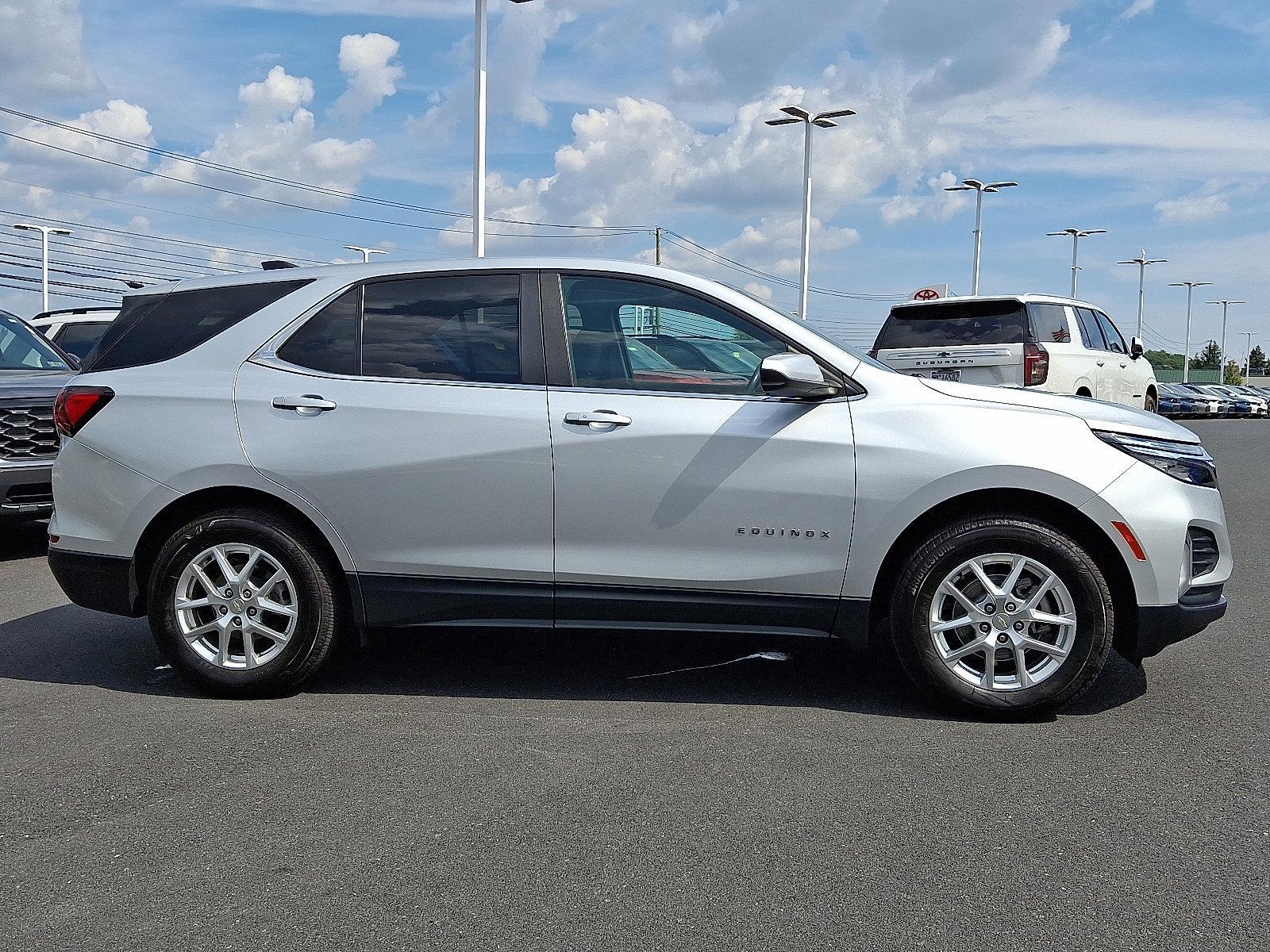 2022 Chevrolet Equinox Vehicle Photo in Harrisburg, PA 17111