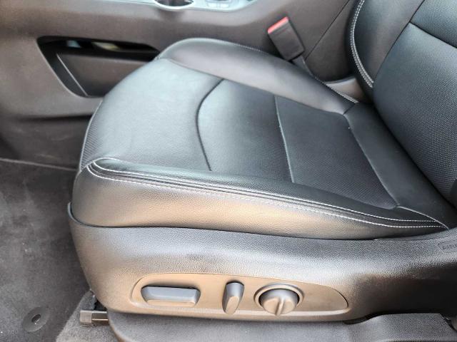 2022 GMC Terrain Vehicle Photo in DENTON, TX 76210-9321