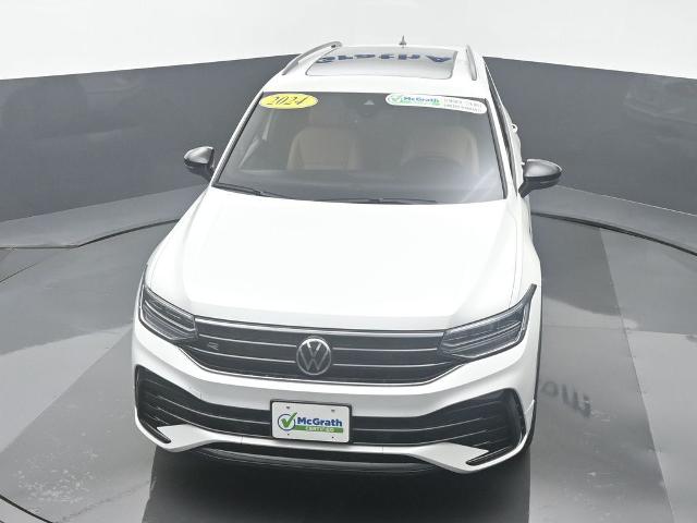 2024 Volkswagen Tiguan Vehicle Photo in Cedar Rapids, IA 52402
