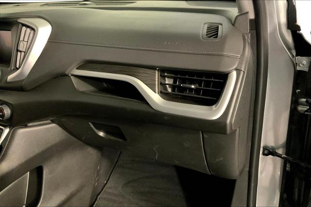 2024 GMC Terrain Vehicle Photo in KANSAS CITY, MO 64114-4545