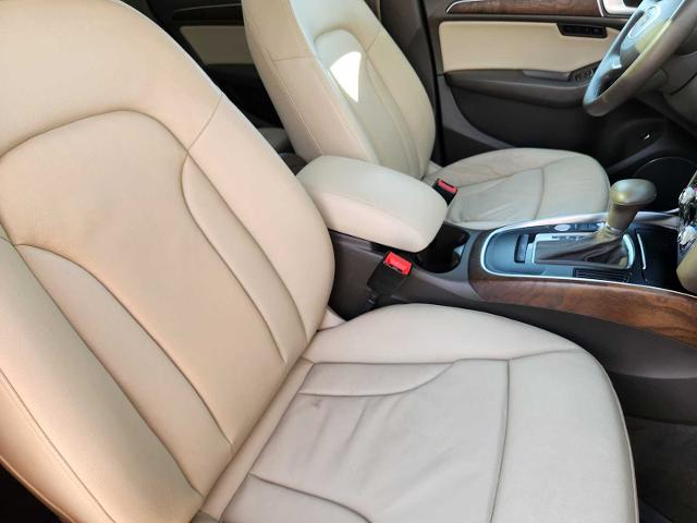 2014 Audi Q5 Vehicle Photo in DENTON, TX 76210-9321