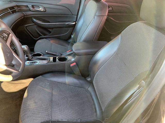 2015 Chevrolet Malibu Vehicle Photo in MOON TOWNSHIP, PA 15108-2571