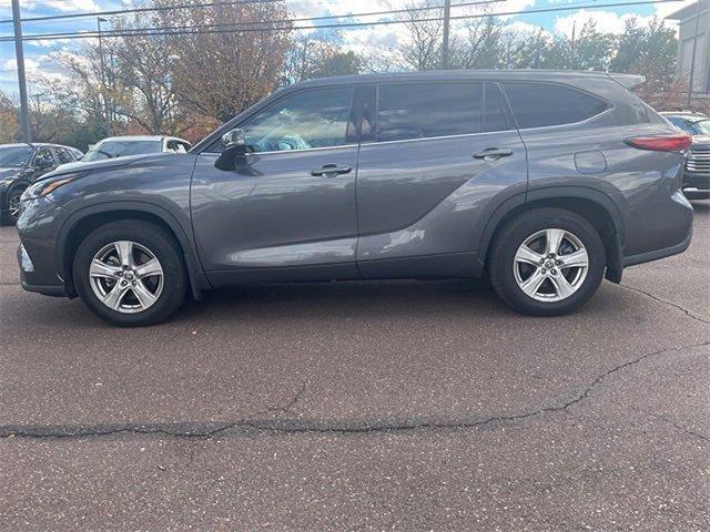 2022 Toyota Highlander Vehicle Photo in Willow Grove, PA 19090