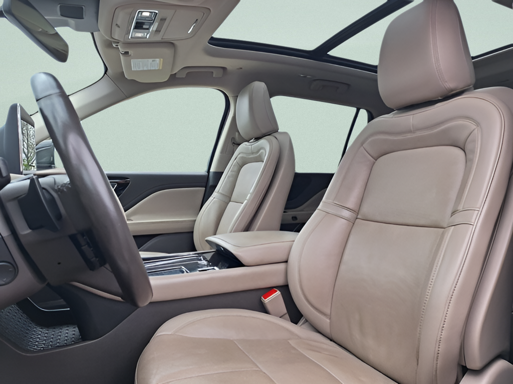 2023 Lincoln Aviator photo 25 of 36