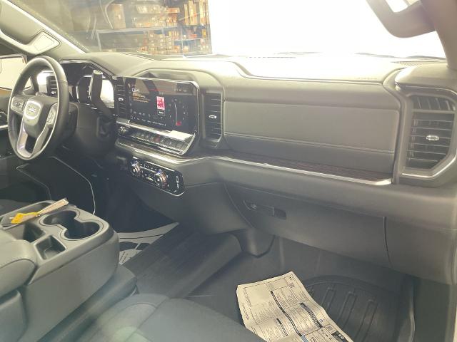 2025 GMC Sierra 1500 Vehicle Photo in GILBERT, AZ 85297-0402