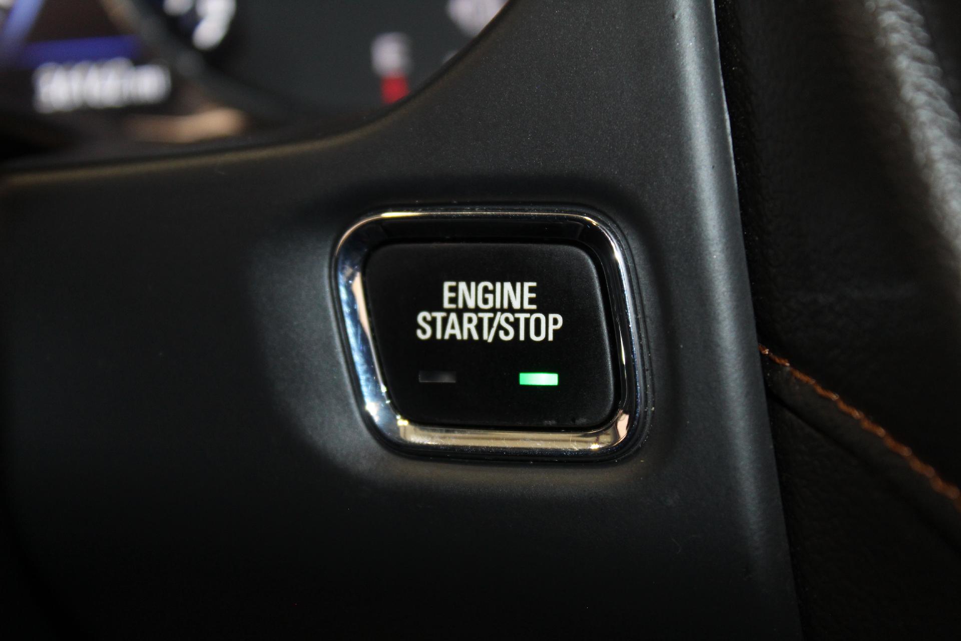 2022 GMC Acadia Vehicle Photo in NORTHAMPTON, MA 01060-1120