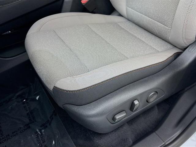 2026 Chevrolet Traverse Vehicle Photo in PUYALLUP, WA 98371-4149