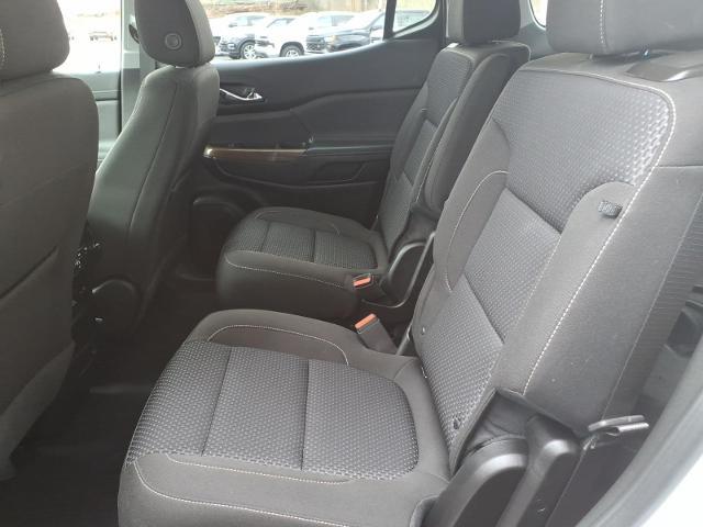 2023 GMC Acadia SLE - 9