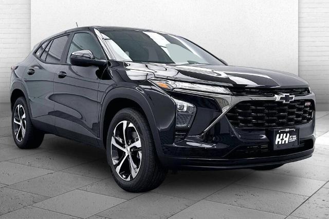 Mosaic Black Metallic 2026 Chevrolet Trax SUV / Crossover Front-Wheel Drive 6-Speed Automatic