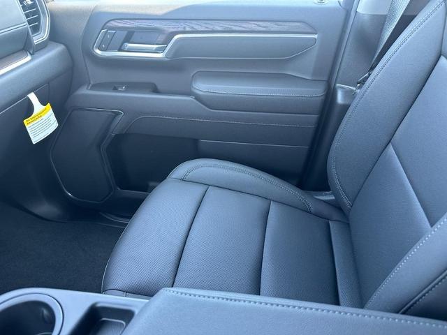2025 GMC Sierra 2500 HD Vehicle Photo in COLUMBIA, MO 65203-3903