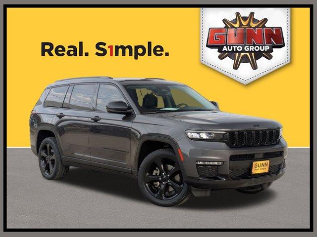 2022 Jeep Grand Cherokee L Vehicle Photo in SELMA, TX 78154-1459