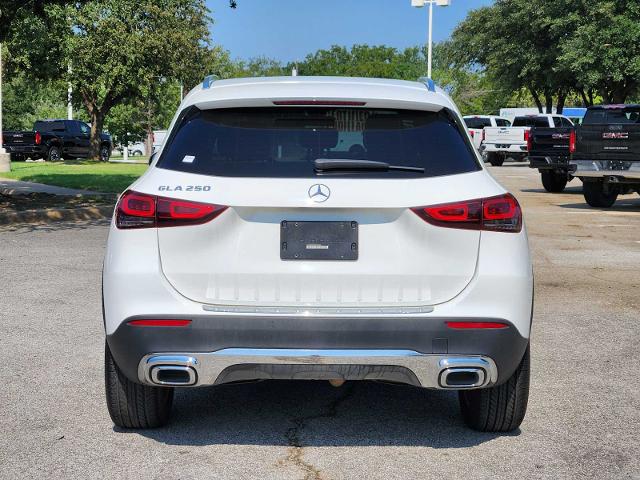2021 Mercedes-Benz GLA Vehicle Photo in DENTON, TX 76210-9321