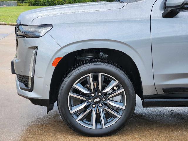 2023 Cadillac Escalade Vehicle Photo in DENTON, TX 76210-9321