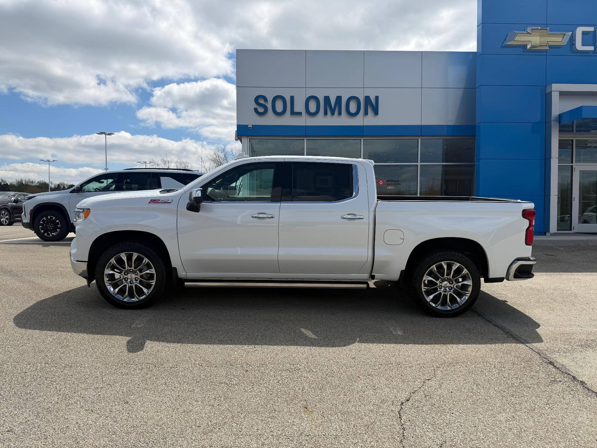 2024 Chevrolet Silverado 1500 LTZ - 2