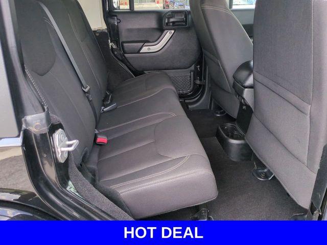 2017 Jeep Wrangler Unlimited Vehicle Photo in Merrillville, IN 46410