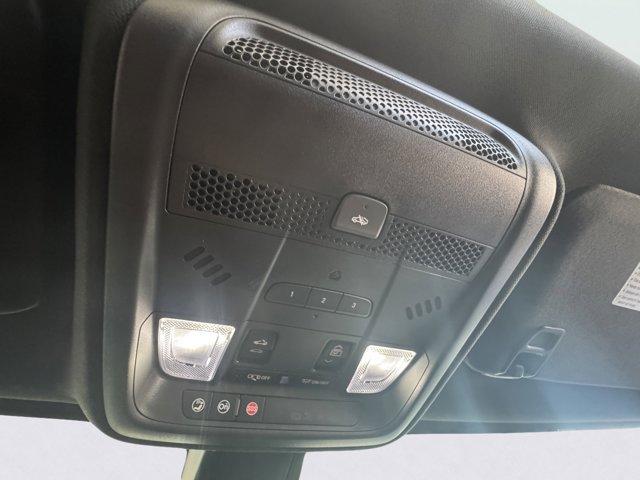 2025 Cadillac XT5 Vehicle Photo in LEOMINSTER, MA 01453-2952