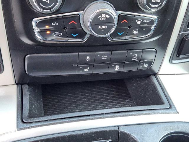 2020 Ram 1500 Classic Vehicle Photo in DENTON, TX 76210-9321
