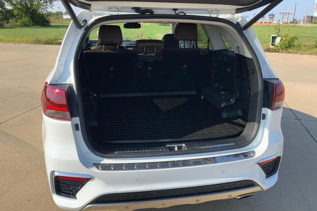 2019 Kia Sorento Vehicle Photo in TOPEKA, KS 66609-0000