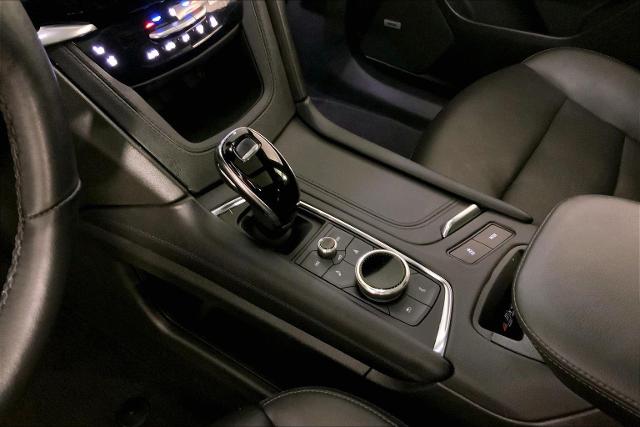 2025 Cadillac XT6 Vehicle Photo in INDEPENDENCE, MO 64055-1314
