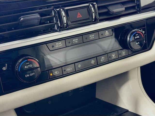 2023 Nissan Pathfinder Vehicle Photo in Flemington, NJ 08822