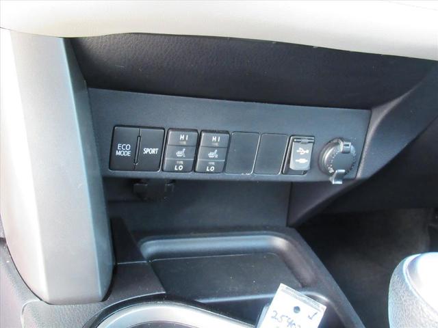 2016 Toyota RAV4 Vehicle Photo in LEESBURG, FL 34788-4022